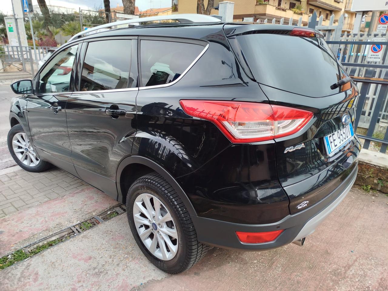 KUGA 2.0-150cv 4WD AUTOMATICA- PELLE-XENO-NAVI-