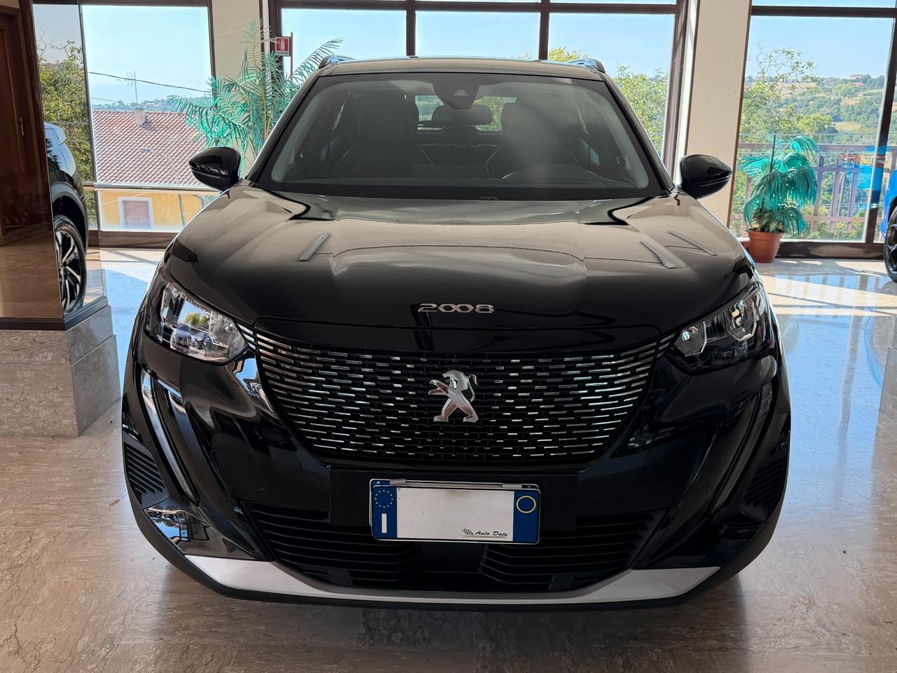 Peugeot 2008 1.5 BLUEHDI 110 cv. ALLURE