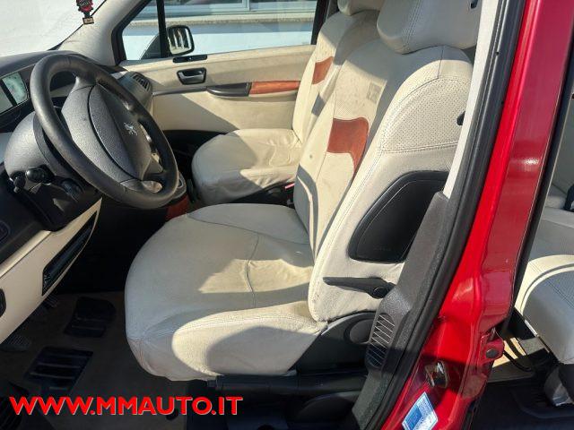 PEUGEOT 807 2.2 HDi FAP SV N1 7 POSTI