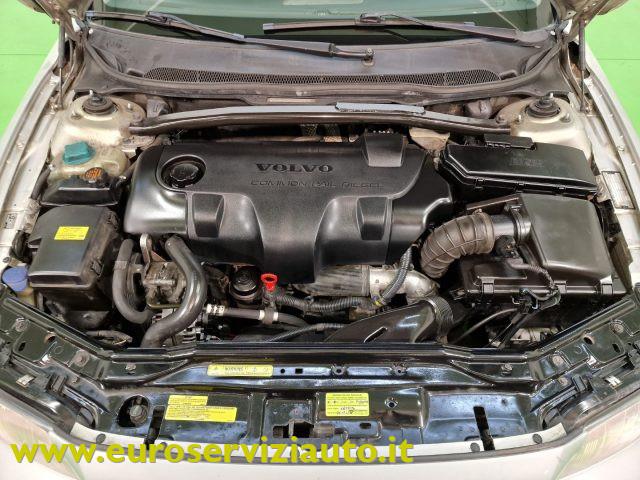 VOLVO V70 2.4 D5 20V cat