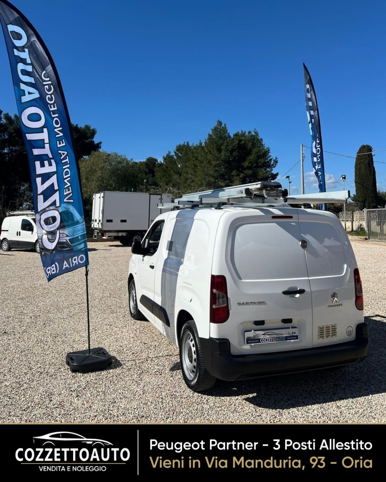Peugeot Partner 3 posti Allestito passo corto