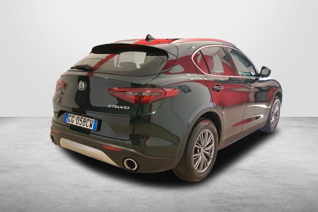 Alfa Romeo Stelvio 2.2 Turbodiesel 190 CV AT8 Q4 Business