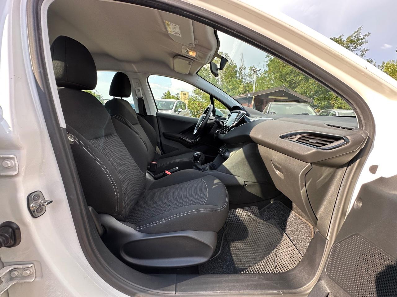 Peugeot 208 1.2 GPL (127.000KM) NEOPATENTATI