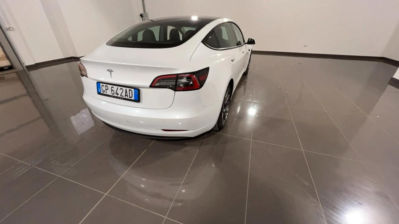 Tesla Model 3 Model 3 RWD