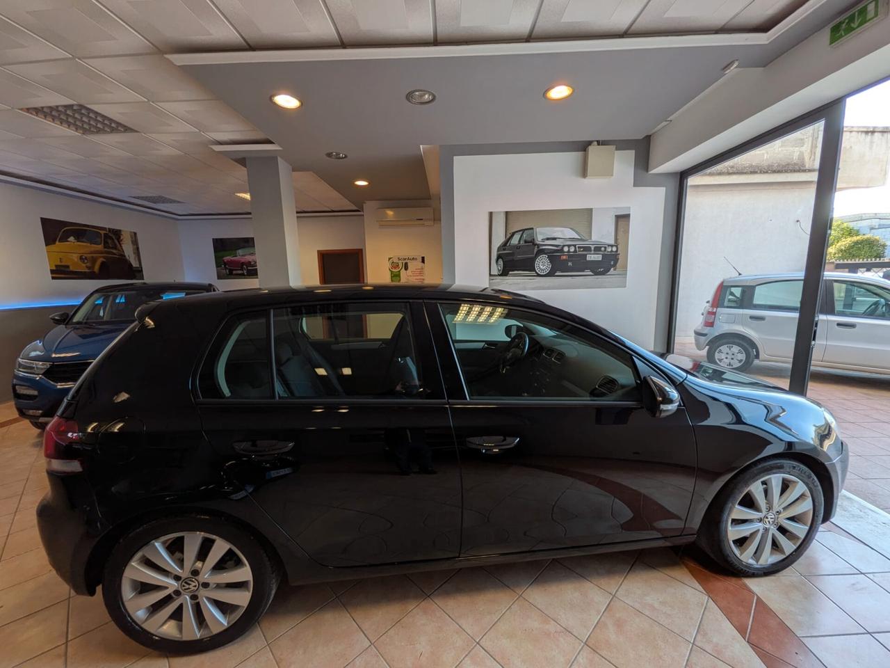 Volkswagen Golf 1.6 TDI DPF 5p. Highline