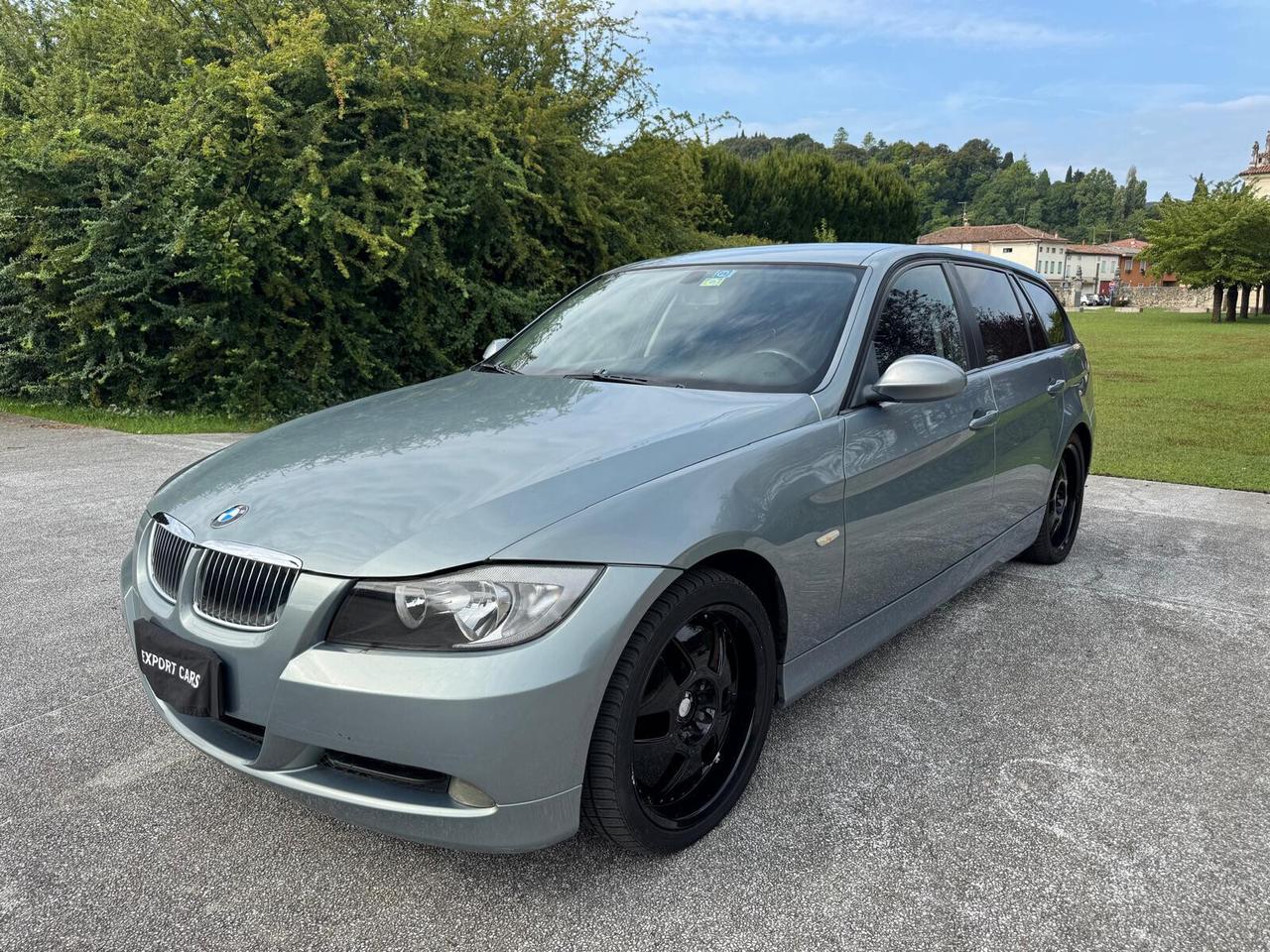 BMW 320d Touring Automatica 163 CV – Cambio e Motore Perfetti