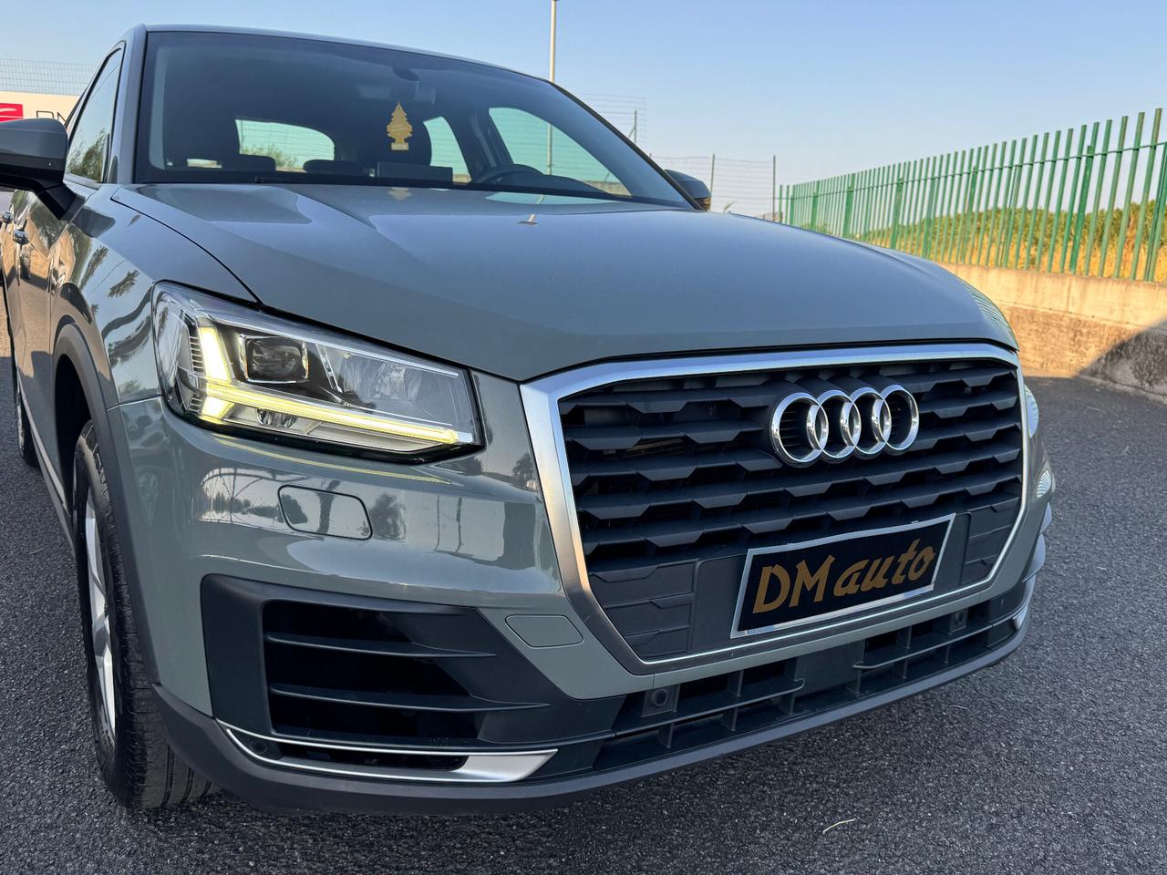 Audi Q2 35 TFSI S tronic Business