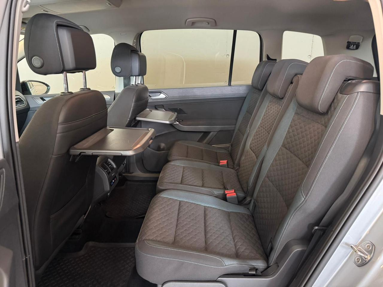 Volkswagen Touran 2.0 TDI 115 CV DSG IQDrive 7Posti Gancio
