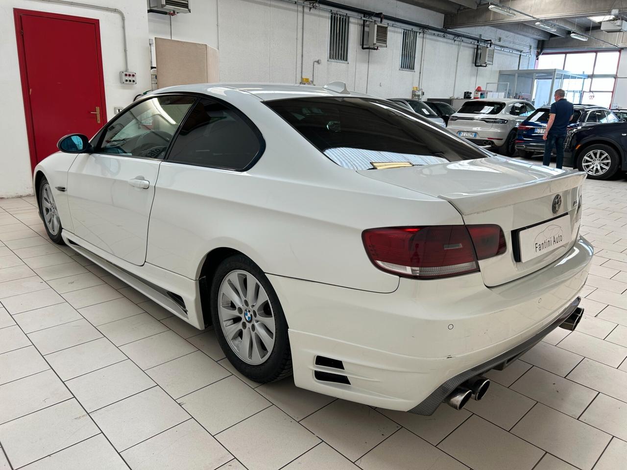Bmw 320 BMW 320 Coupe Msport 320d 177cv-Dettagli in Bio