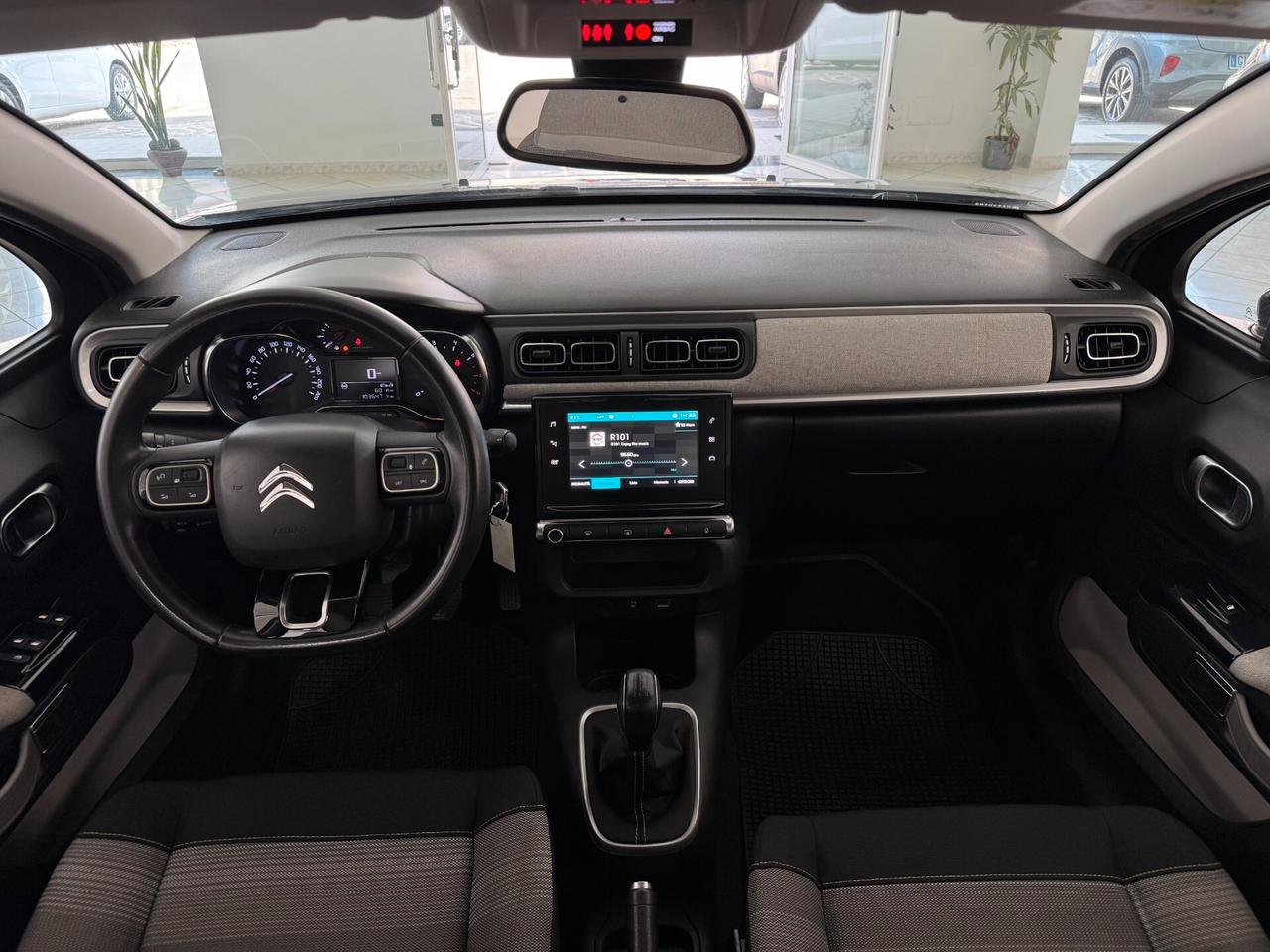 Citroen C3 1.2 PureTech 82cv Shine