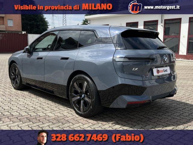 BMW iX xDrive50 Pacchetto Sportivo