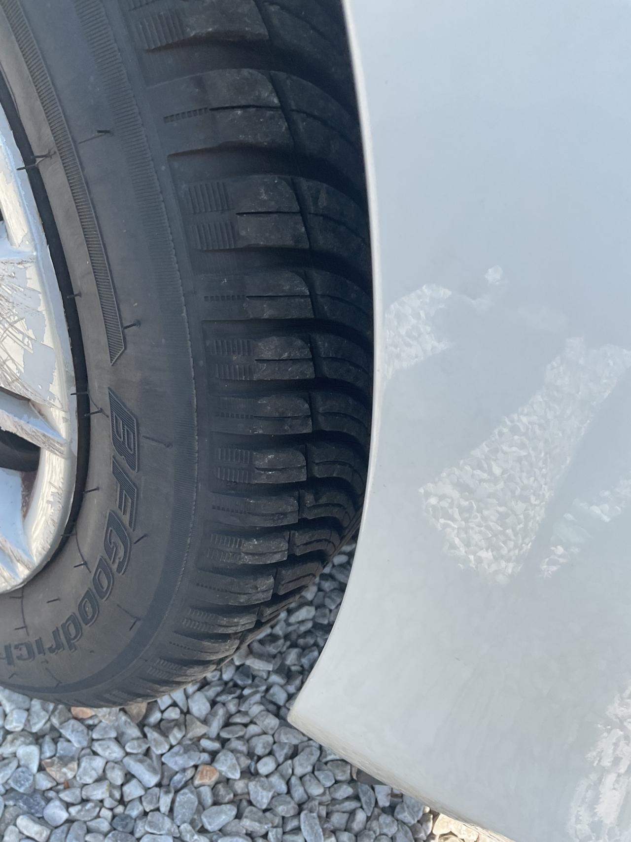 Toyota Yaris 1.0 5 porte Lounge