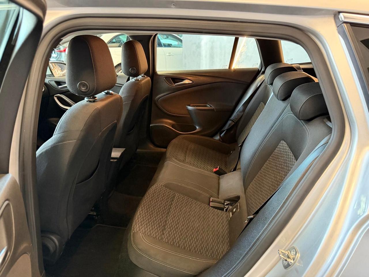 Opel Astra 1.6 CDTi 110CV Start&Stop Sports Tourer Business
