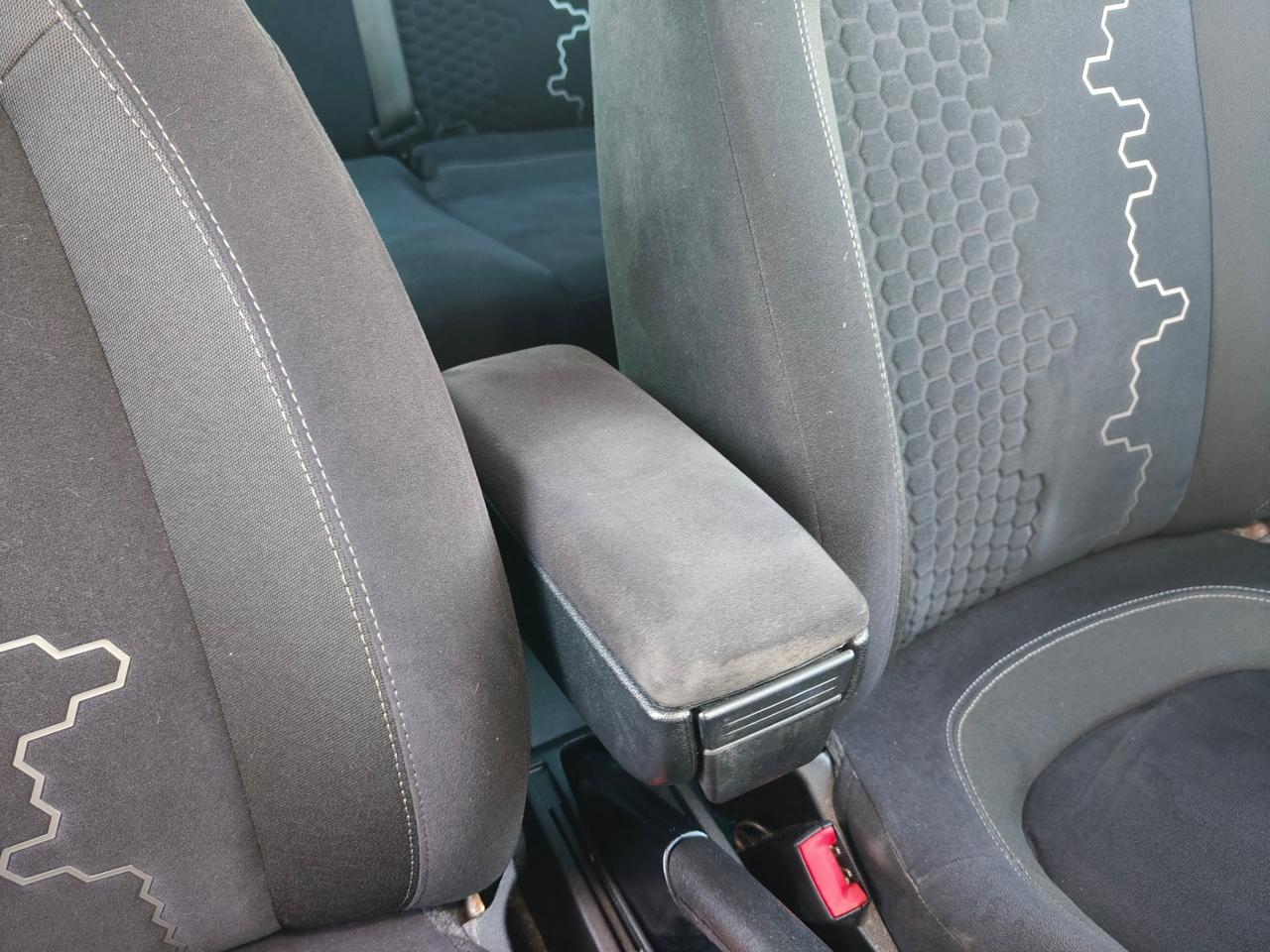 Fiat Punto 1.3 MJT II 85CV PASSAGGIO E 12 MESI GARANZIA