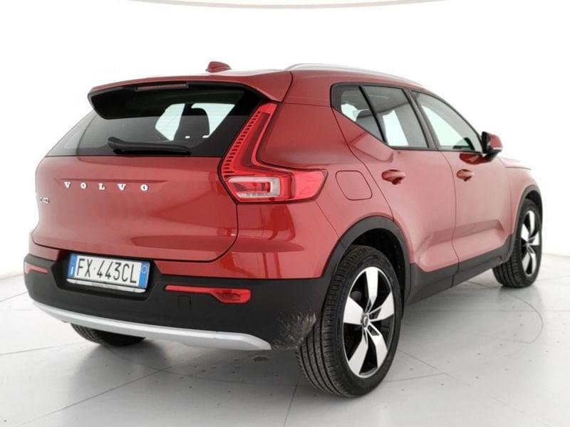 Volvo XC40 1.5 t3 Momentum 156cv