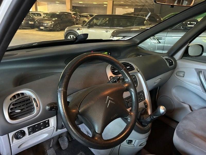 Citroën Xsara Xsara Picasso 1.6 16v Elegance