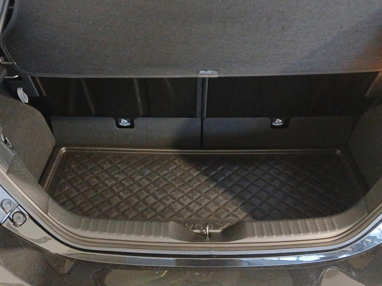 Toyota Aygo X 1.0 VVT-i 72 CV 5 porte Lounge S-CVT JBL