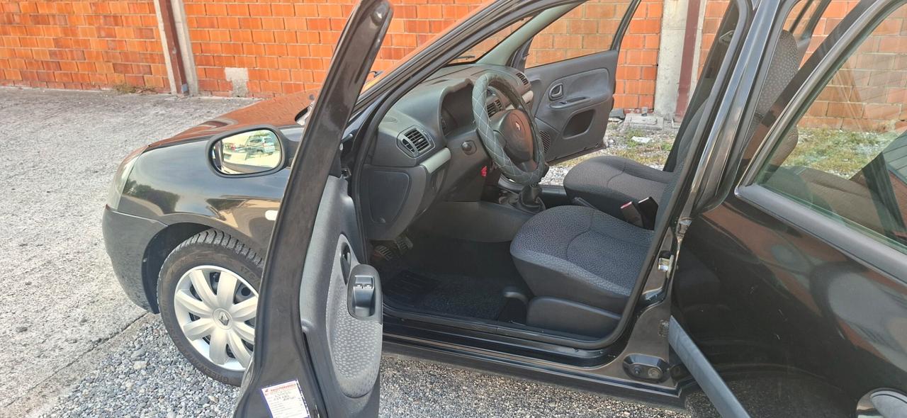 CLIO 1.2 5 PORTE FULL X NEOPATENTATI