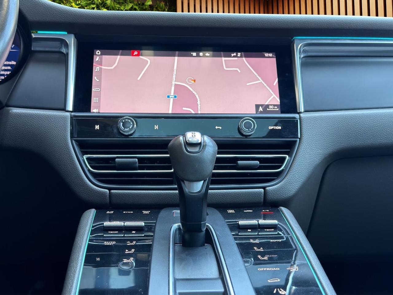 Porsche Macan 2.0 EXTRA FULL!
