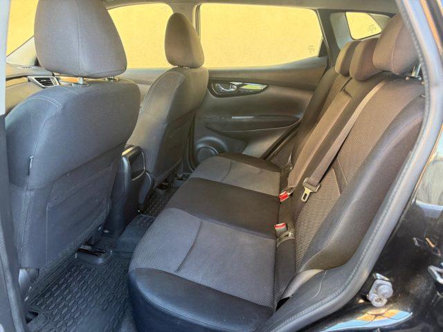 NISSAN Qashqai 1.2 DIG-T Acenta