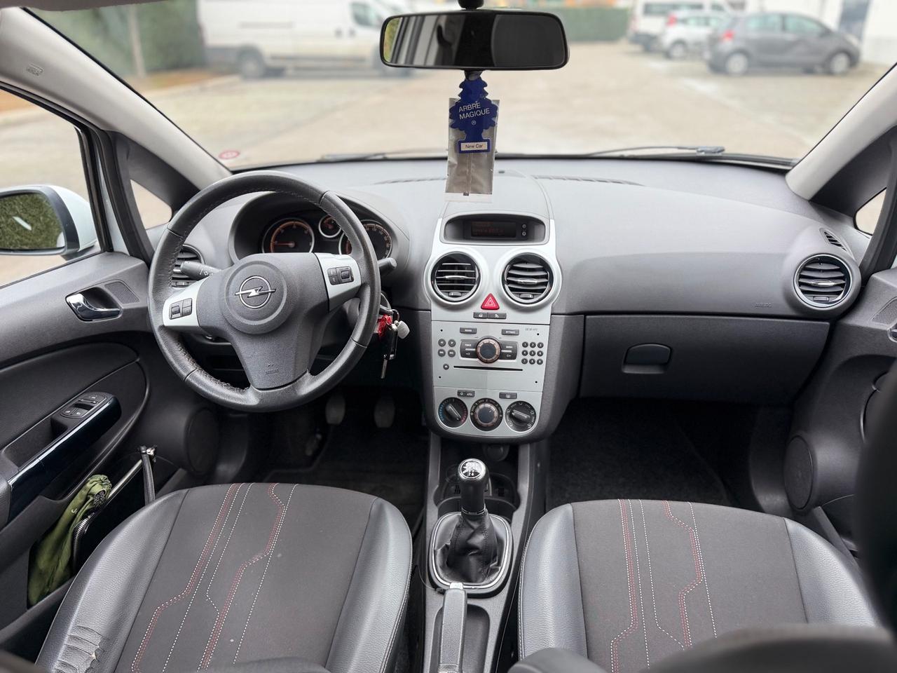 Opel Corsa 1.3 CDTI 2012 NEOPATENTATI 5porte