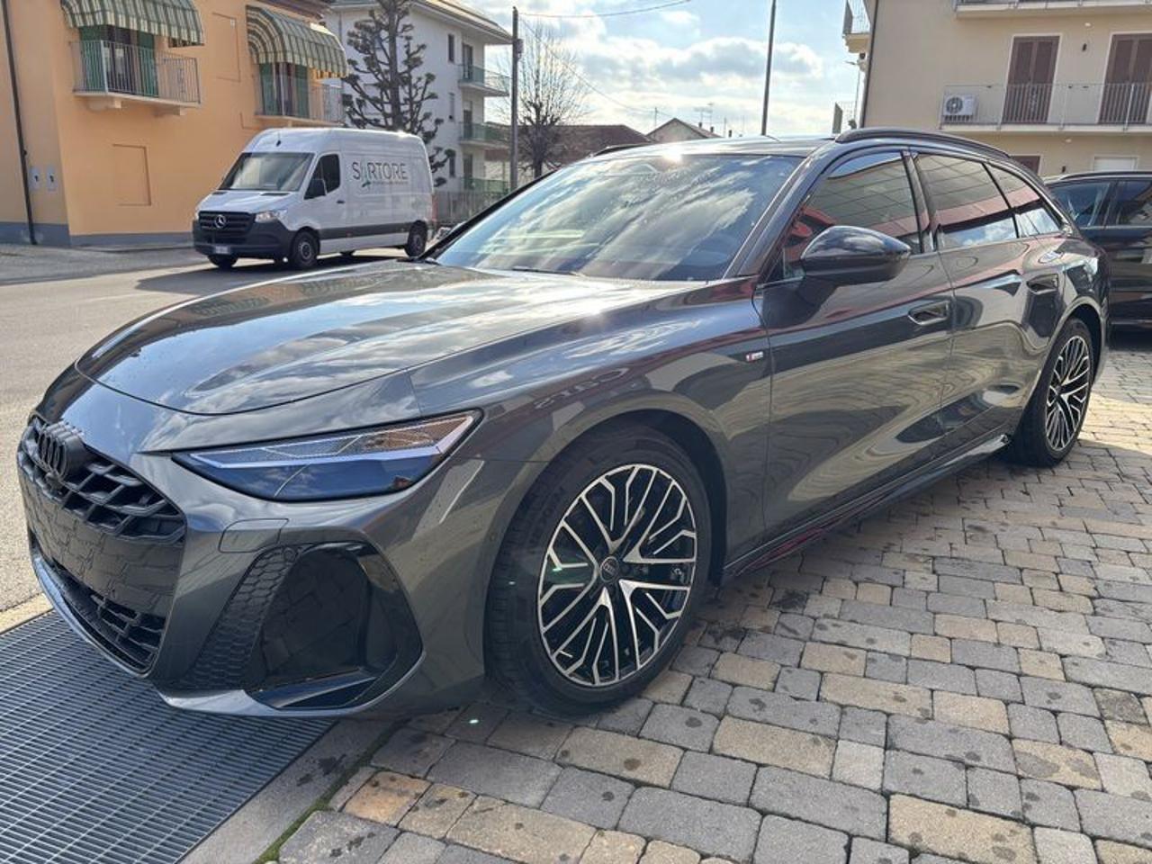 Audi A6 Avant TDI 150 kW S tronic S line edition MATRIX