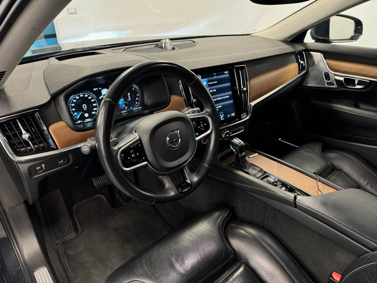 Volvo V90 D4 AWD Geartronic Inscription FULL OPTIONAL