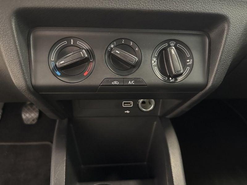Skoda Fabia III 2015 Berlina 1.0 mpi Twin Color Argento 60cv my19