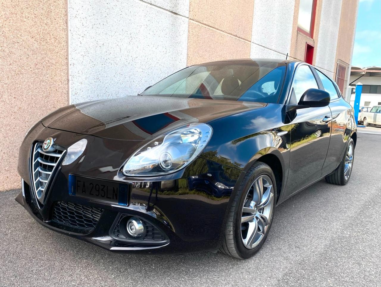 Alfa Romeo Giulietta 1.6 JTDm-2 120 CV Distinctive