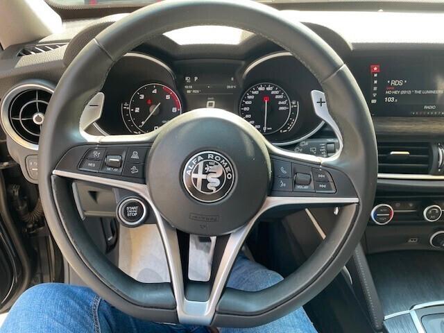 Alfa Romeo Stelvio 2.2 Turbodiesel 210 CV AT8 Q4 Executive