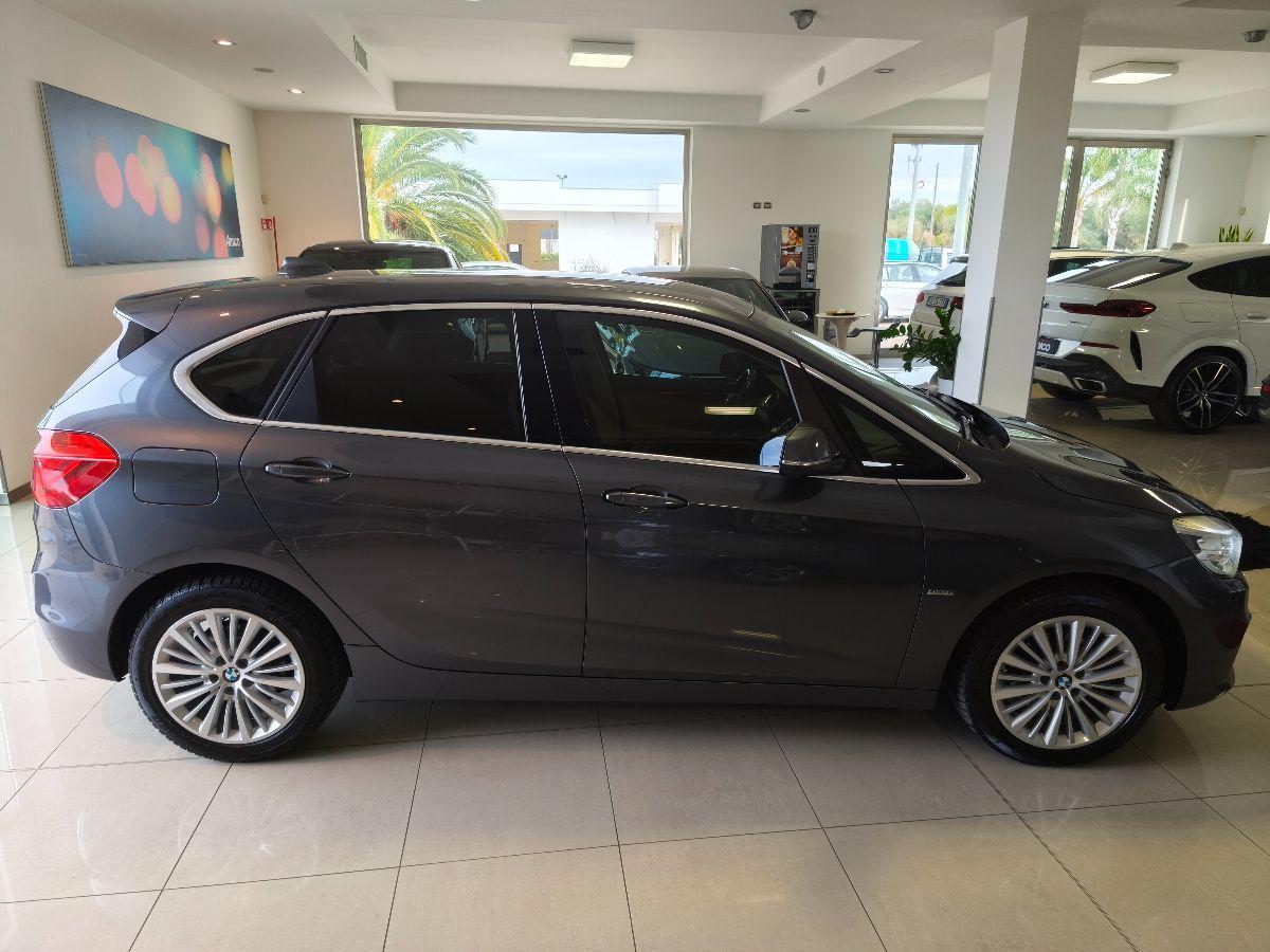 BMW Serie 2 218d Active Tourer Luxury 54.000 Km