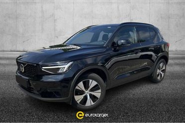 VOLVO XC40 T2 Geartronic Momentum