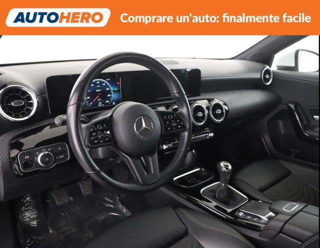 MERCEDES-BENZ A 180 d Business