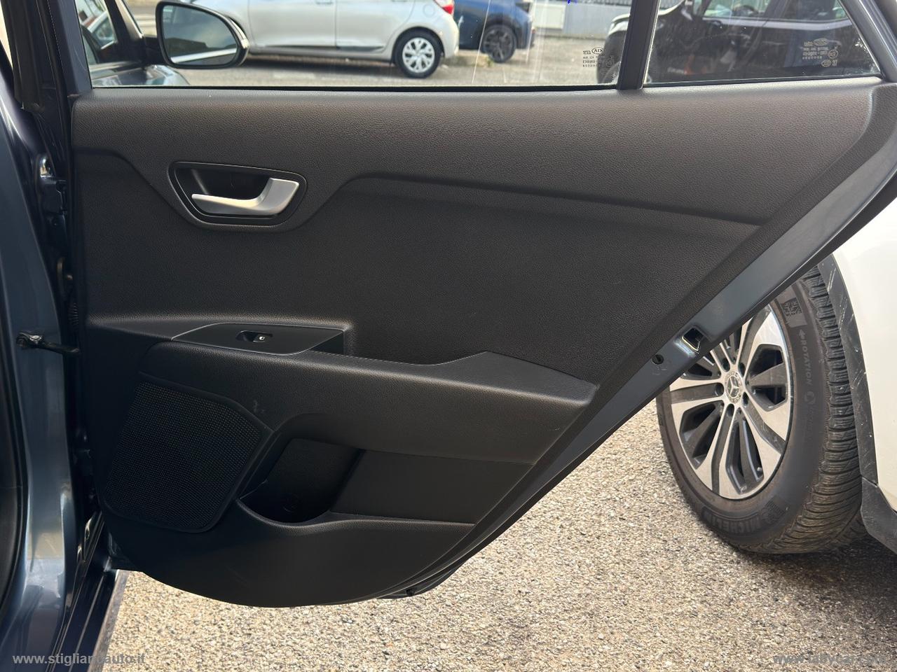 KIA Rio 1.4 CRDi 90 CV 5p. Cool