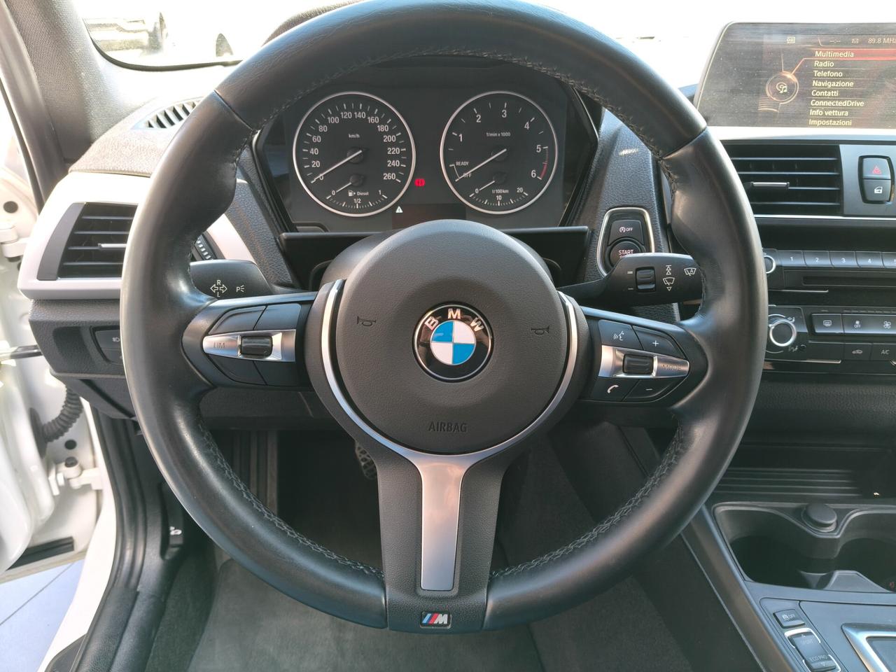 Bmw 116 116d 5p. Msport