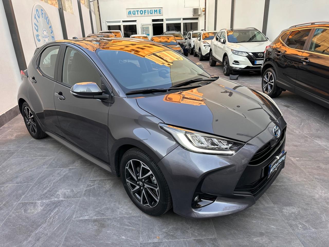 Toyota Yaris 1.5 Hybrid 5 porte Trend
