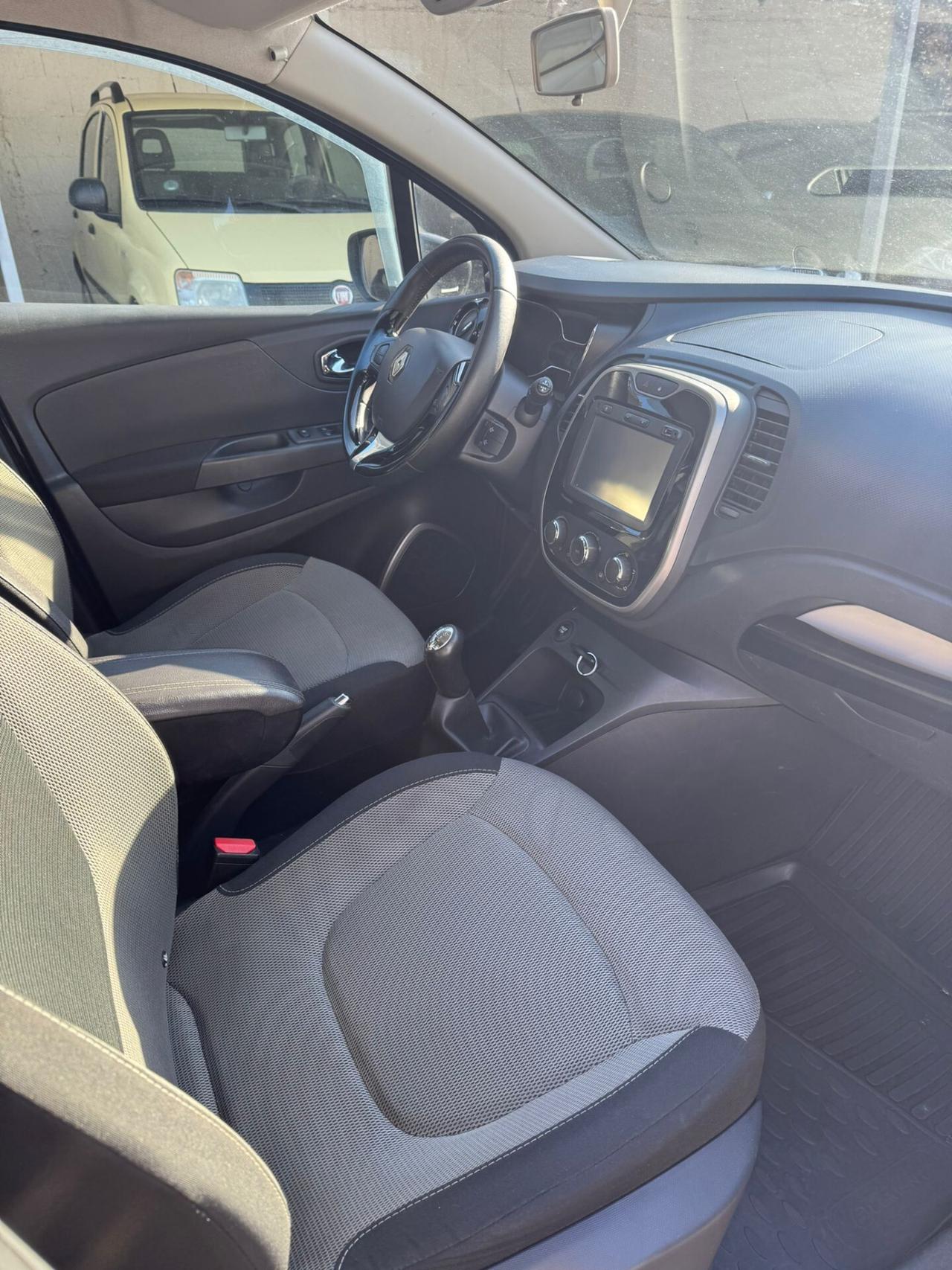 Renault Captur dCi 8V 90 CV Start&Stop Energy Iconic