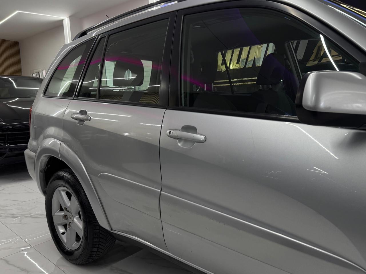 Toyota RAV4 2.0 Tdi D-4D Full Opt