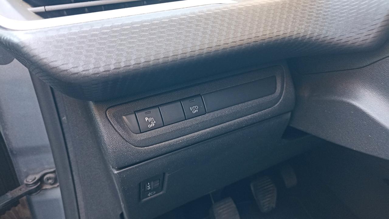 Peugeot 2008 BlueHDi 120 S&S Allure