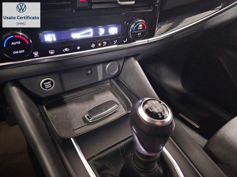 Nissan Qashqai MHEV 140 CV N-Connecta