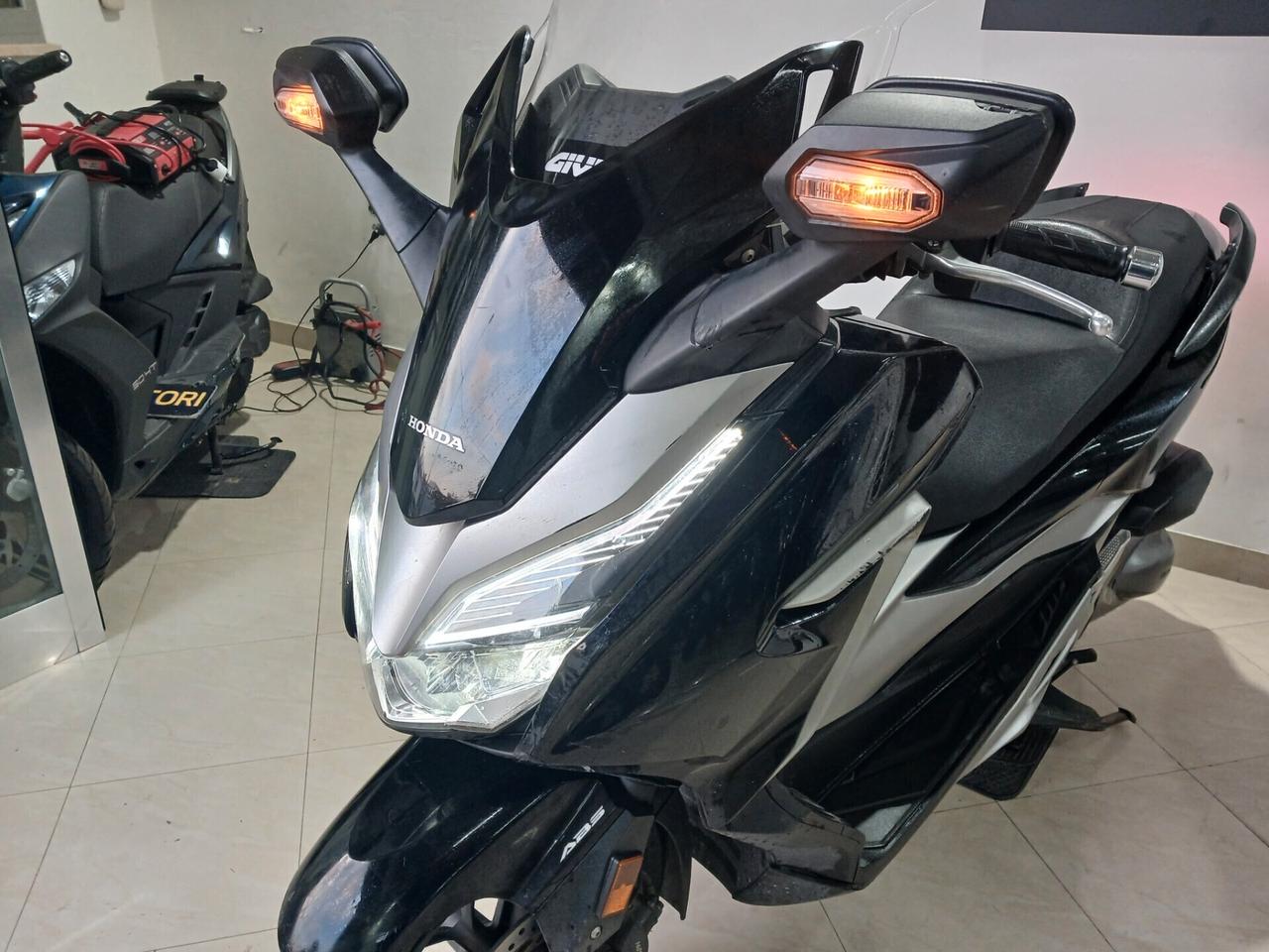 Honda Forza 300 GARANTITO 12 MESI