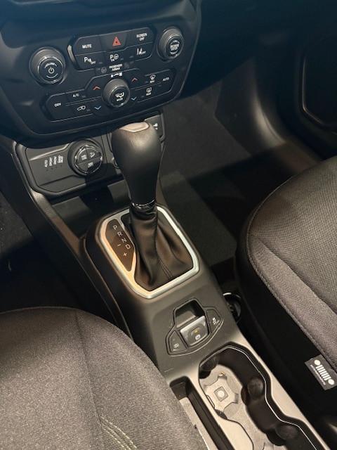 JEEP Renegade 4xe Plug-In Hybrid North Star 1.3 Turbo T4 Phev 4xe At6 240cv