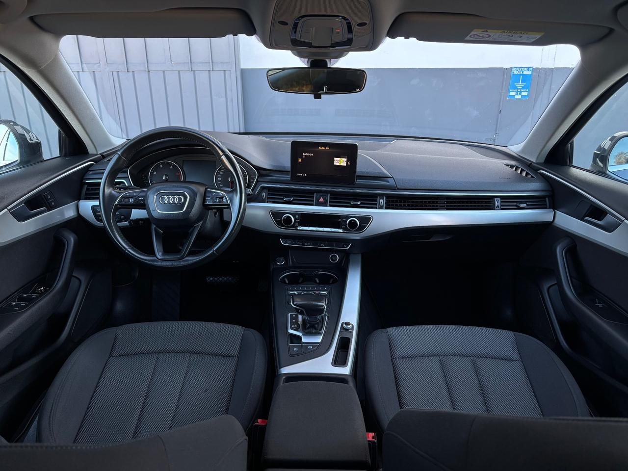 Audi A4 2.0 TDI 150 CV S Tronic. Garanzia 12 mesi