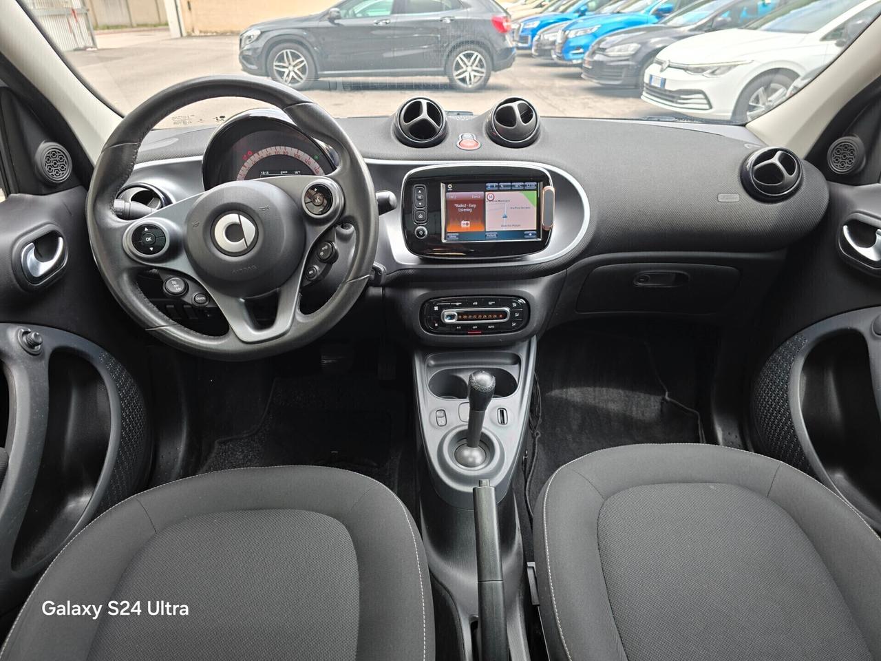 Smart ForFour 70 1.0 Panorama Full Full