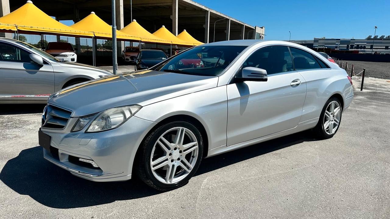 Mercedes-benz E 350 BlueTEC Avantgarde AMG/ KM CERTIFICATI
