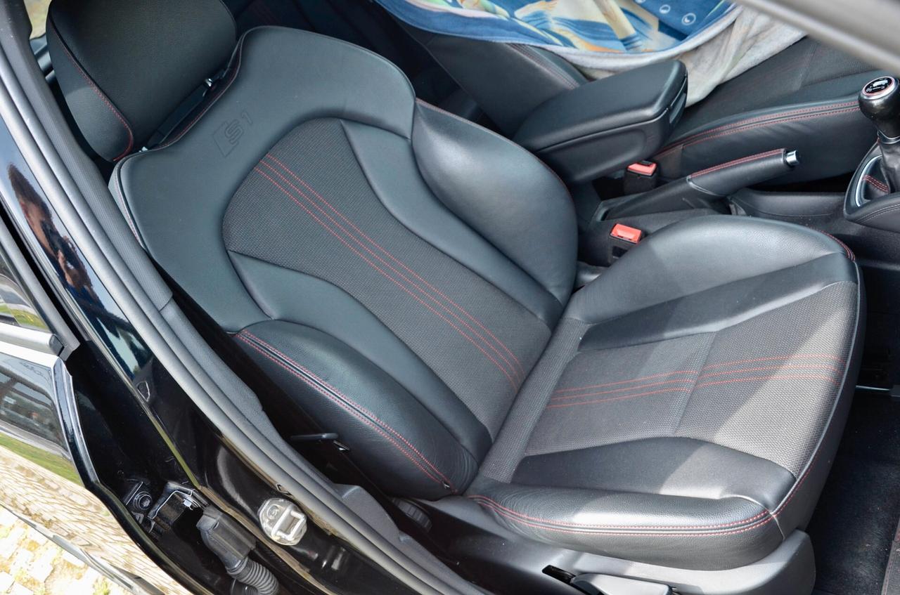 AUDI S1 SPORTBACK 2.0 TFSI QUATTRO 231cv 5p, UFF ITALIANA, KEYLESS, XENO, SEDILI IN PELLE, 18", PERMUTE