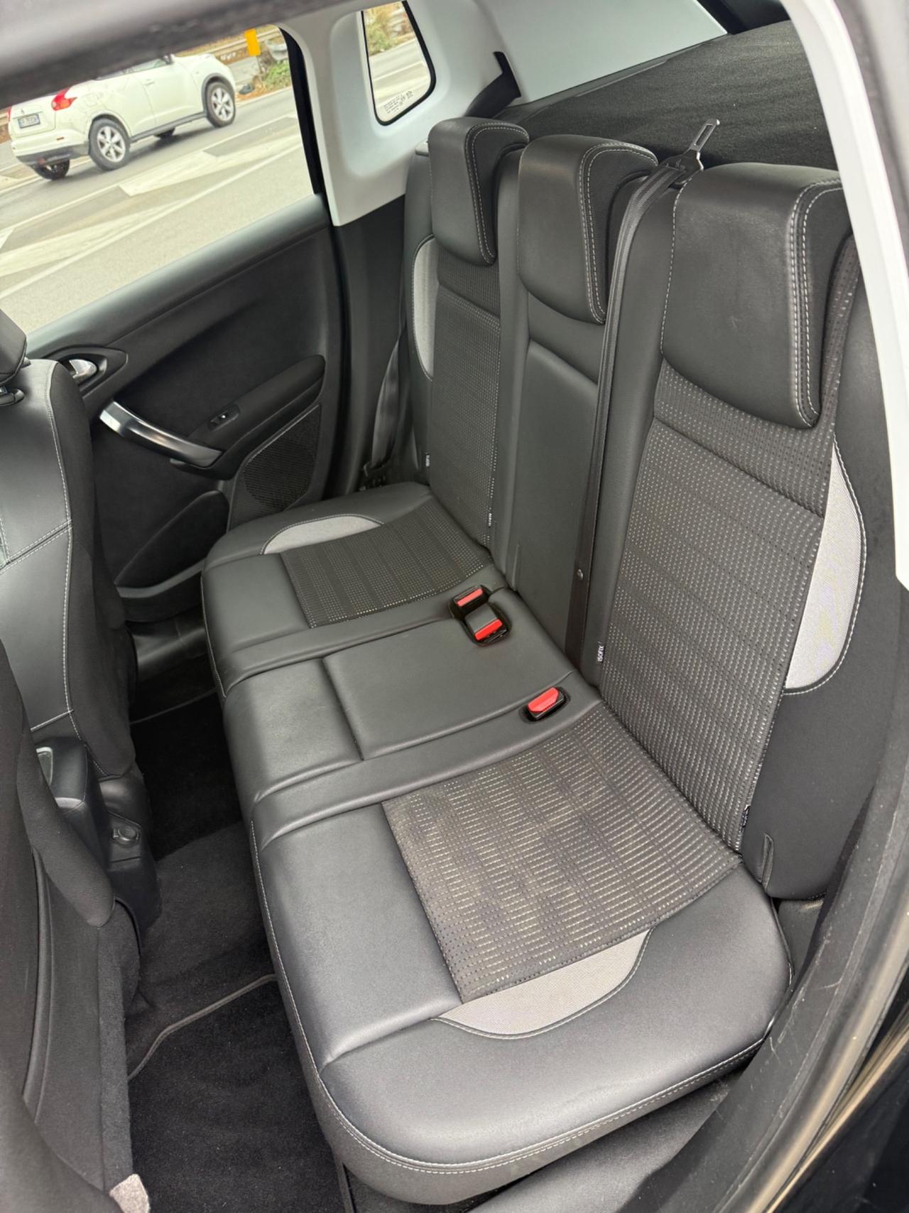 Peugeot 2008 BlueHDi 100 Allure