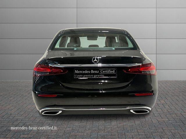 MERCEDES-BENZ E 220 d Mild hybrid 4Matic Auto Business Sport Navi