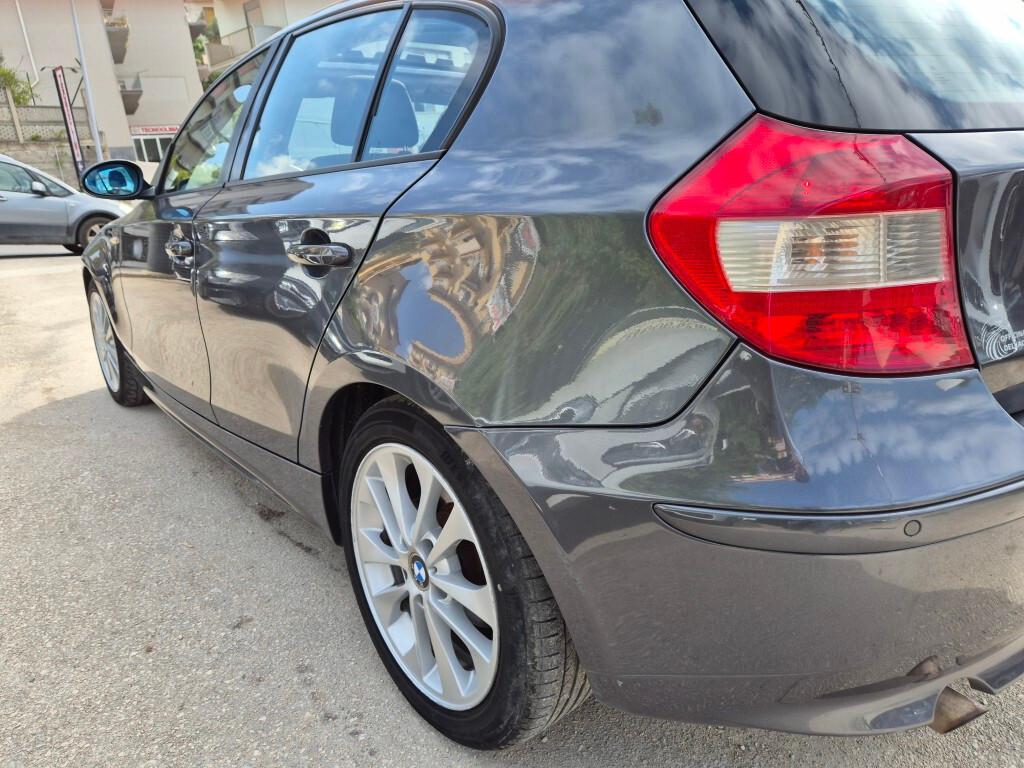 Bmw 118d 5P Futura TETTO APRIBILE