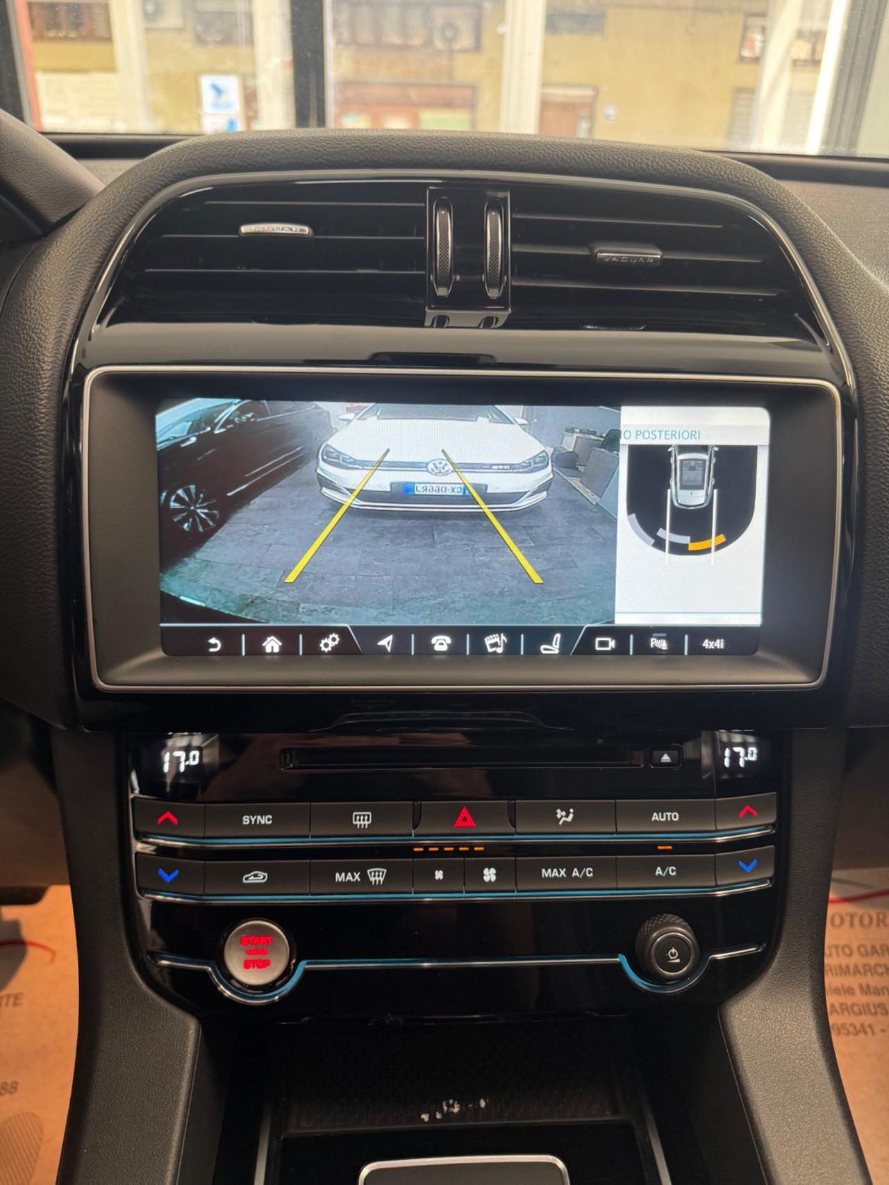 Jaguar F-Pace 2.0 D 180 CV R-Sport Tetto Apribile